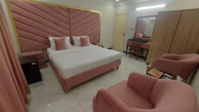 Arena Lodge Guesthouse